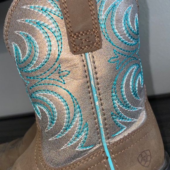 Girl’s Ariat Cowboy Boots - Picture 5 of 6
